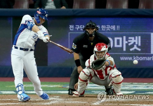 야구대표팀 '캡틴' 김현수 "가을야구 부진까지 만회해야죠"