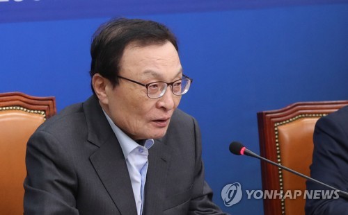 이해찬 "보수통합 논리 자가당착…책임정당 모습 갖춰야"