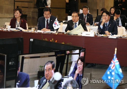문의장, 일본·멕시코 순방 마치고 귀국…'징용해법' 입법 추진