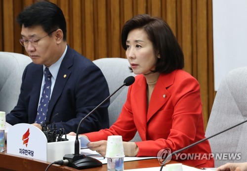 한국당, '北선원 북송' 연일 맹비난…"위헌·위법·반인권"(종합)