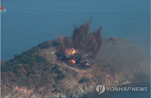 北김정은, 2년만에 전투비행술대회…한미공중훈련 '맞대응'(종합2보)