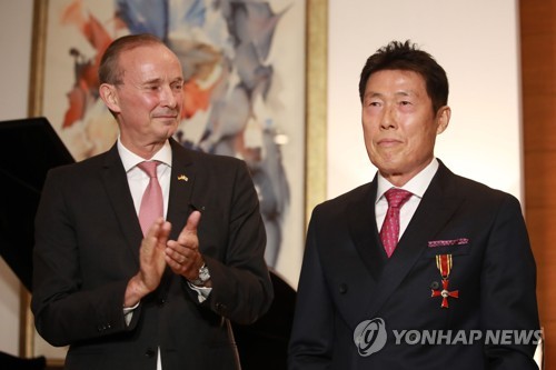 독일십자공로훈장 차범근 "우리는 축구 DNA가 뛰어난 민족"