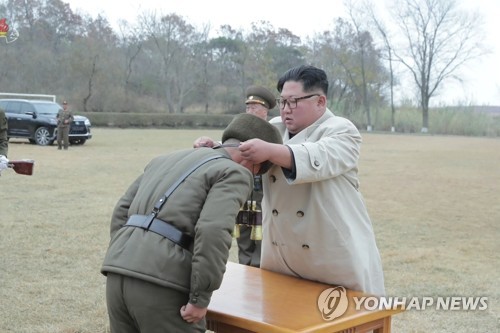 北김정은, 서해 창린도서 해안포 사격 지도…軍 "군사합의 위반"(종합3보)