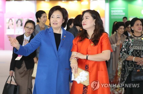 [한-아세안] 박영선 "스타트업간 교류 확대하고 글로벌화 촉진할 것"