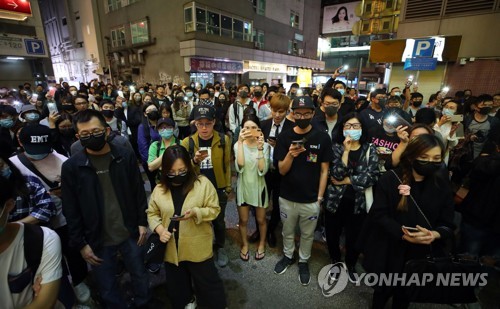 홍콩 선거 참패 '충격' 속 시진핑 "中특색사회주의 견지해야"