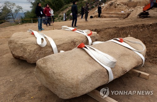 늦가을 햇빛, 영면에 든 비화가야 지배자 깨웠다