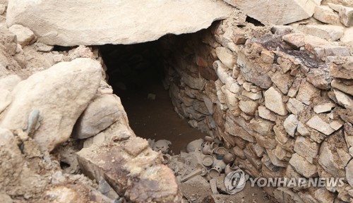 늦가을 햇빛, 영면에 든 비화가야 지배자 깨웠다