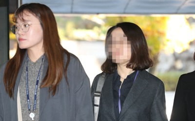 '인보사 의혹' 코오롱생명 임원 2명 구속영장 모두 기각