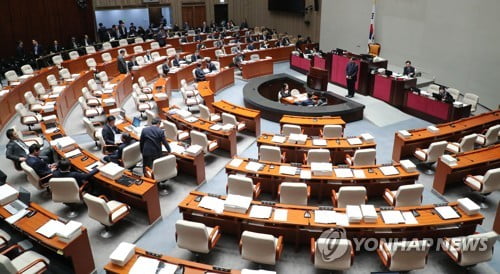 예결위, '강기정 논란'에 파행한 비경제부처 예산심사 마무리