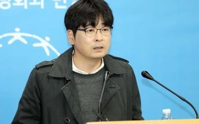 탁현민 "김정은 부산방문, 실무 준비해놨다…오면 좋겠다"