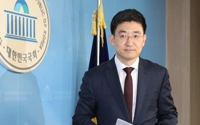 "죽어야 산다" 김세연 불출마에 한국당 인적쇄신론 재분출