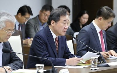 이총리 "2022년부터 병역자원 부족…대체복무 감축 불가피"