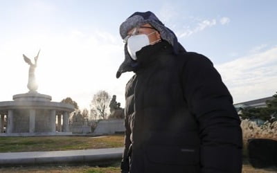 黃, 오늘 청와대 앞서 철야농성…한국당 "내일 오전 비상의총"