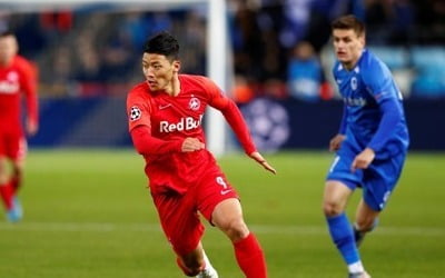 황희찬 UCL 3호골…잘츠부르크, 헹크에 4-1 완승