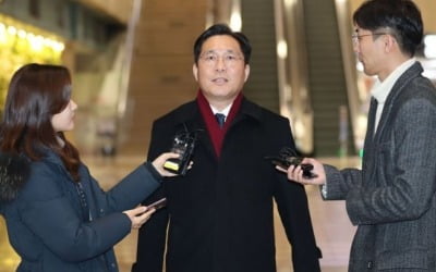 성윤모 "日 일부 품목 규제 완화 진전…근본적 해결 미흡"