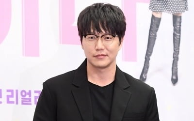 성시경 '친일 논란' 해명…오사카 맛집 소개했다가 '매국노' 비판까지