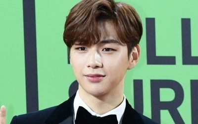 "하루에도 수만 개"…강다니엘 '활동 중단' 몰고 간 악플, 그럼에도 계속되는 전쟁