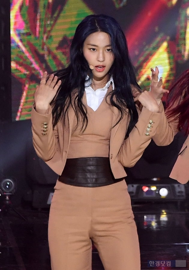 [포토] AOA 설현, '날 보러 와요'