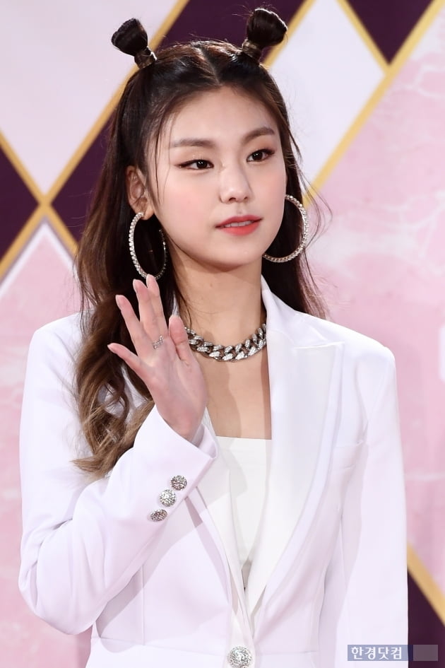 [포토] ITZY 예지, '귀여움 가득 담은 스타일~' (2019 KBS 가요대축제)