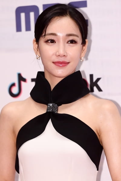 [포토] 이유리, '반짝반짝 빛나는 피부' (2019 MBC 연기대상)