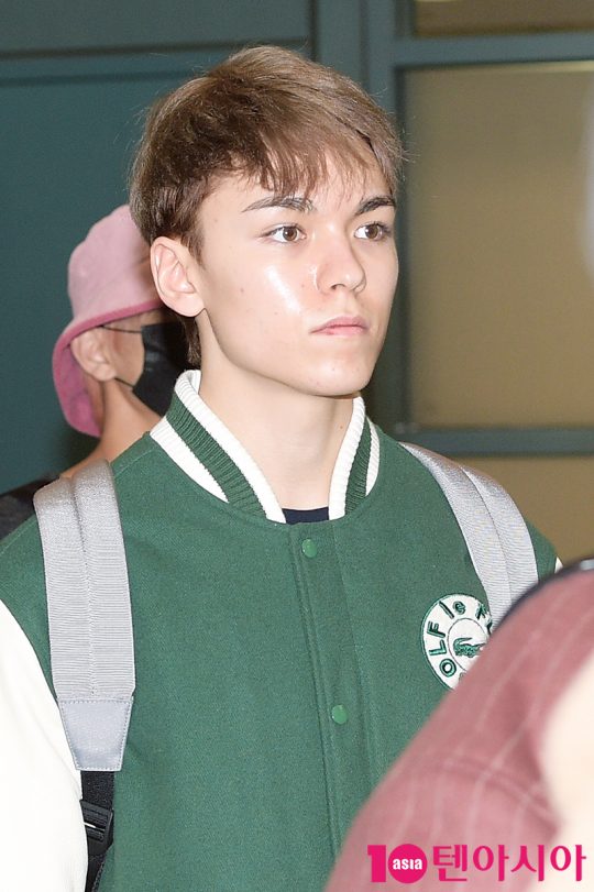 세븐틴 버논