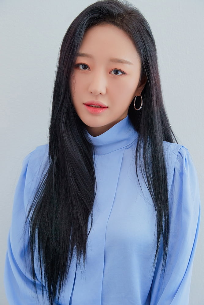 ‘믹스나인 출신’ 김민경, 뉴아→클래시로 활동명 변경