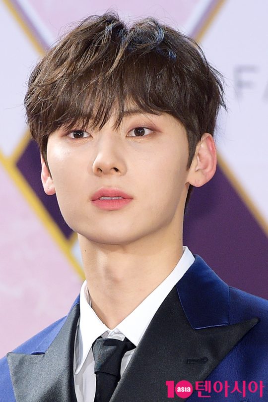 뉴이스트 황민현