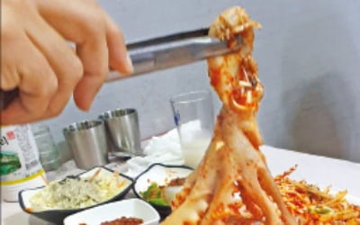 세발낙지·삭힌 홍어·꽃게…관광객 몰고온 '목포의 맛'