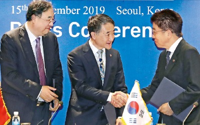 日 '자충수' 된 수출규제…7~10월 수출 감소, 한국의 두 배