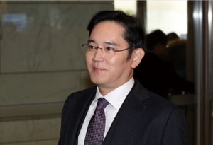 이재용 삼성전자 부회장, 발렌베리와 만나 5G 협력 등 논의 外