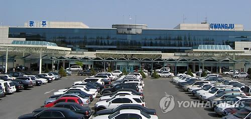 광주 '1000번' 공항버스 폐업…적자 못 견디고 변허 반납