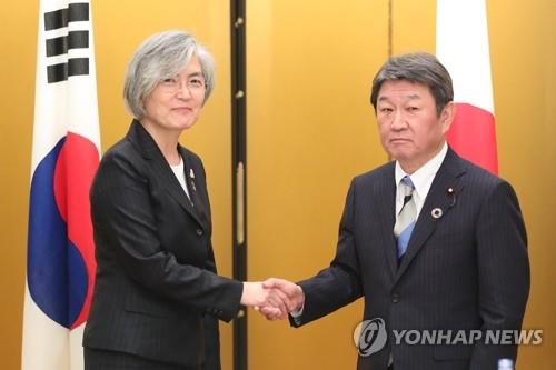 日외무상, '강경화 장관 폄하발언 보도 내용' 부인