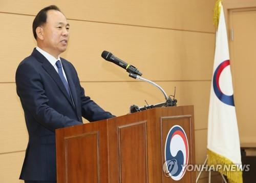 [인터뷰] 김도균 한국이민재단 이사장 "제주 난민들 잘 살고 있어요"