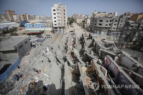 이스라엘군, 가자지구 하마스 공습…"로켓포 발사에 반격"