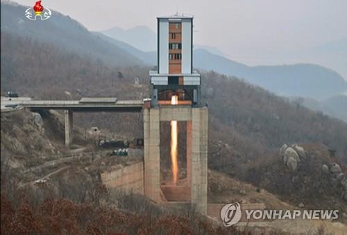 美언론, 北 '중대시험'에 ICBM 등 추가 도발 가능성 촉각