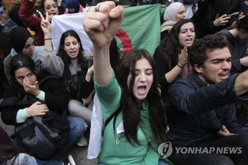 알제리 대선 12일 실시…반대 시위 등 긴장 고조