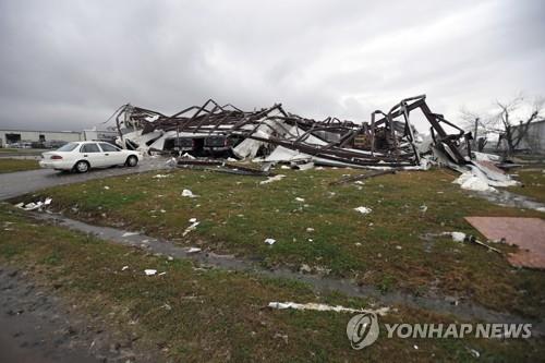 美 남부 시속 250㎞ 초강력 토네이도로 4명 사망·10여명 부상(종합)