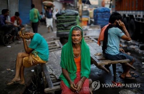 IMF "인도 정부, 경제둔화 되돌릴 '긴급 조치' 해야"