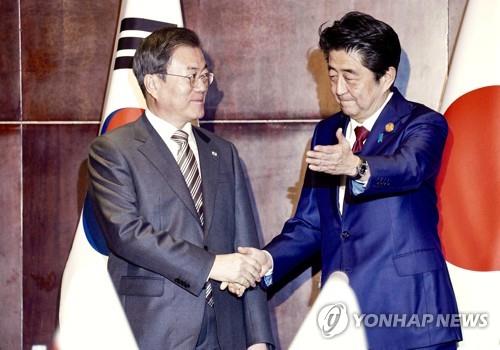 日 관방장관 "오랜만의 한일 정상회담, 의미 있었다"