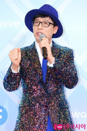 [TEN PHOTO]&#39;유산슬&#39; 유재석 &#39;29년 만에 신인상 수상&#39;