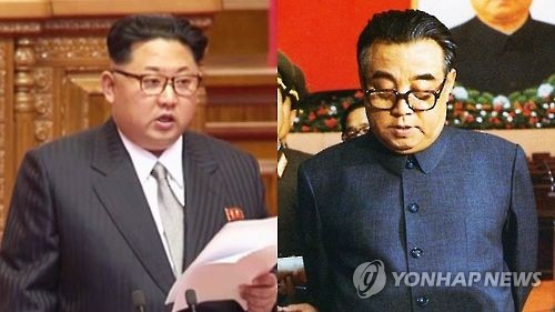 김정은 '패션의 정치학'…'김일성룩' 벗고 '가죽코트' 휘날린다