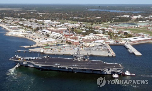 美 軍기지서 또 총격사건, 11명 사상…"용의자는 사우디 교육생"(종합)