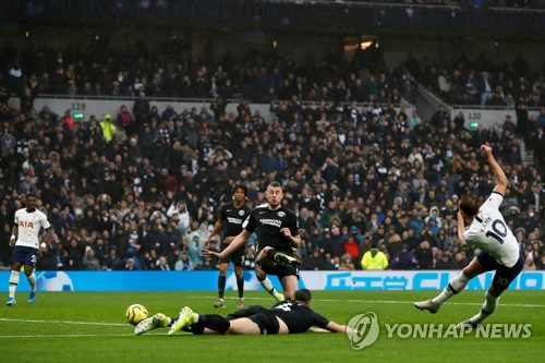 토트넘, 손흥민 결장 속 알리 역전 결승골로 브라이턴 2-1 제압