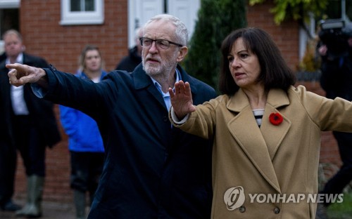 '자중지란' 英 노동당, 선거 참패에 내부 분열까지