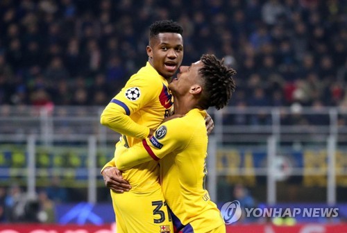 메시 빠진 바르사, 인터밀란에 승리…파티 UCL '최연소 골'