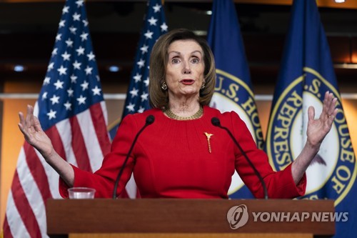 공화·민주, 탄핵안 상원 제출 공방…유리한 고지 '힘겨루기'