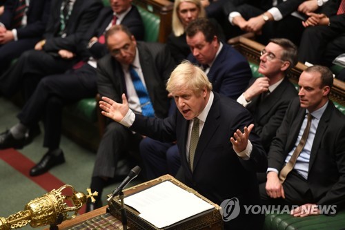 존슨 "영국에 '새로운 황금시대' 부른다" 입법계획 자평