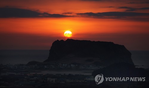 멋진 새날을 희망하며 만나는 1월 제주관광 10선