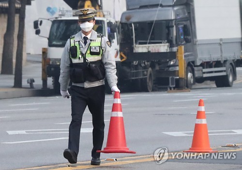 토요일 오후 서울 도심·서초역 대규모 집회…교통혼잡 예상