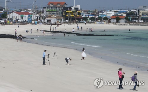'전국 최대' 제주 해안 모래언덕, 무분별한 개발로 '소멸 위기'